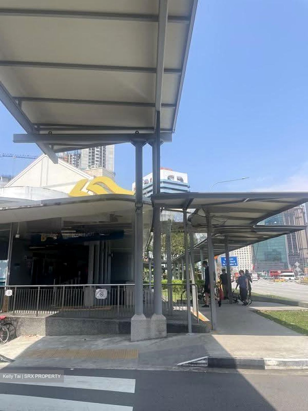 Dunlop Street (D8), Retail #639029751